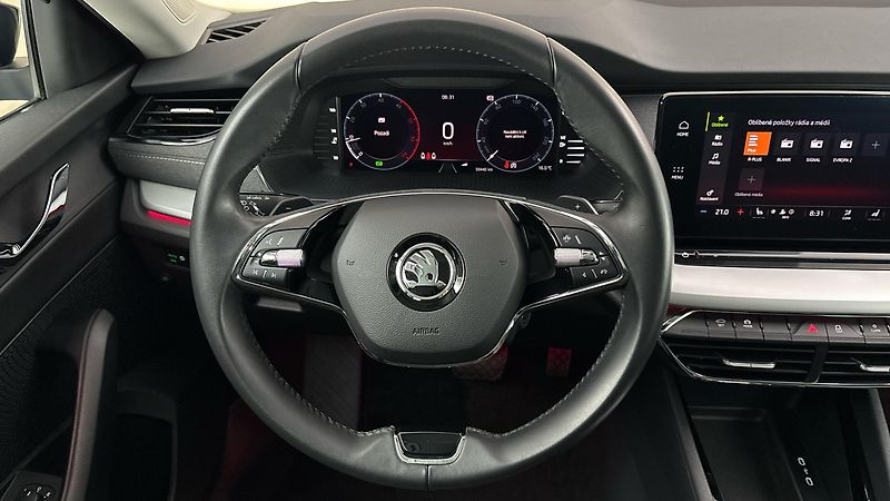 Škoda Octavia 2.0 TDI DSG Style Combi - fotka 9 z 26