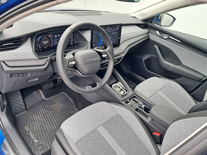 Škoda Octavia (2025) Combi IV FC Selection 1.5 TSI - fotka 22 z 29