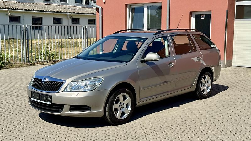 Škoda Octavia (2010) 1.6MPi*75kW*ELEGANCE*1.MAJ* - fotografie inzerátu