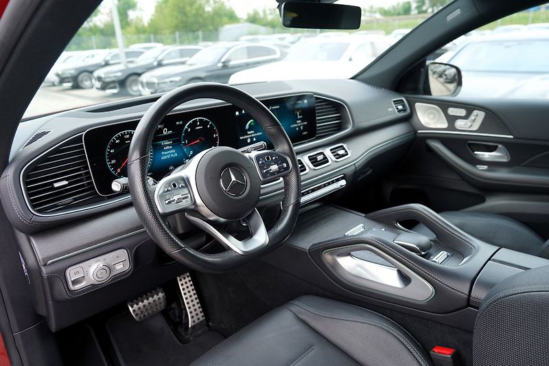 Mercedes-Benz GLE 400d 4Matic/AMG/21/ČR - fotka 26 z 48