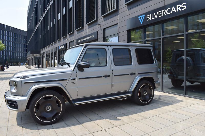 Mercedes-Benz Třídy G (2024) G63Manufa/Mat.šedá/dvoubarevná - fotka 6 z 36