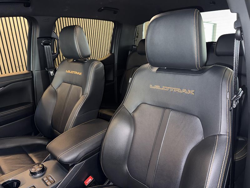 Ford Ranger 3.0 V6 Wildtrak B&O Snorkel CZ - fotka 10 z 42