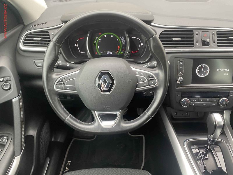 Renault Kadjar (2016) 1.2TCe, Intense, AT, LED - fotka 11 z 18
