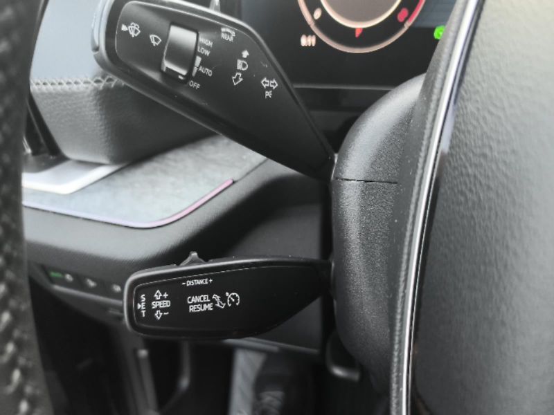 Škoda Kodiaq 2.0TDi 4X4 Selection Exclusive - fotka 20 z 26