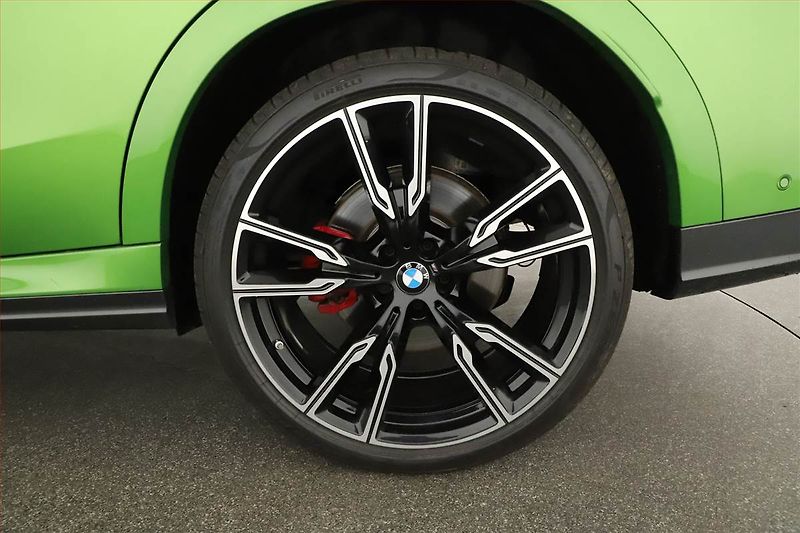 BMW X6 (2025) xDrive30d, M PAKET, VZDUCH - fotka 12 z 30