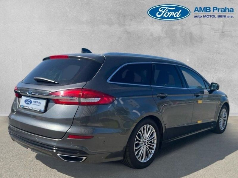 Ford Mondeo REZERVACE - fotka 4 z 14