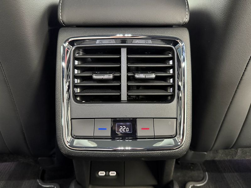 Škoda Enyaq 60 SPORTLINE 132 KW, TEPELNÉ Č - fotka 28 z 30