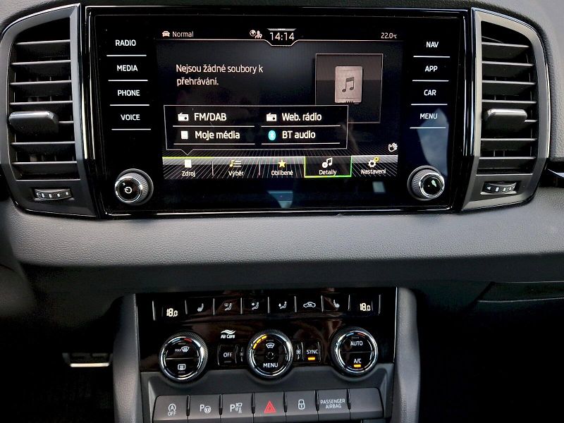 Škoda Karoq (2024) SportLine DSG 1,5TSi 110kW - fotka 28 z 35