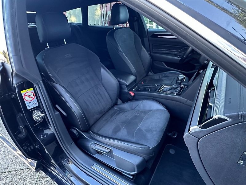 Volkswagen Arteon 2,0 TDI 110kW R-Line, ACC - fotka 13 z 41