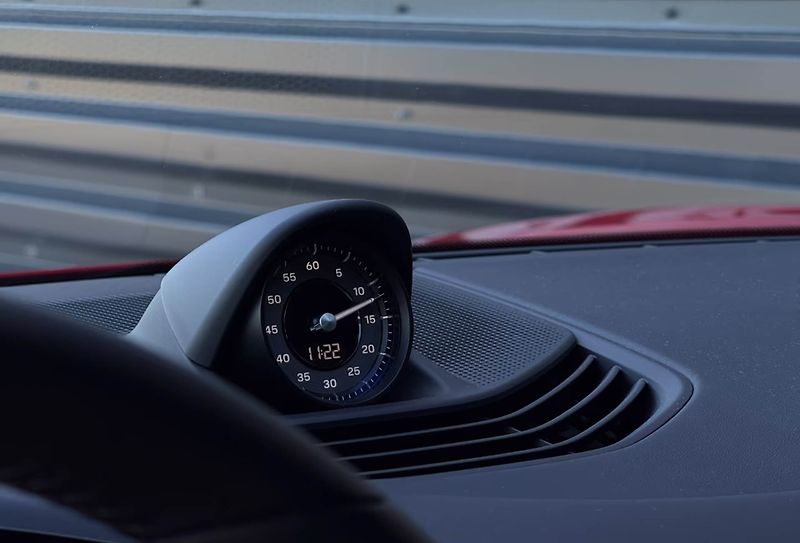 Porsche Taycan Sport Turismo 360 BOSE Pano - fotka 18 z 23