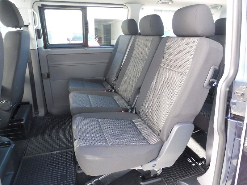 Volkswagen Caravelle (2025) Trendline DR 2,0 TDI 150kW DSG - fotka 19 z 29