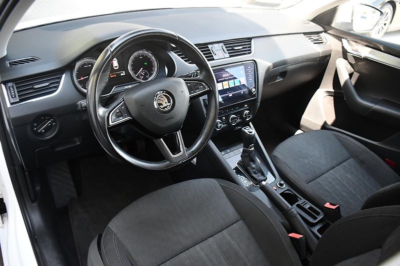 Škoda Octavia 1.5TSi 110kW DSG NAV KESSY - fotka 9 z 52