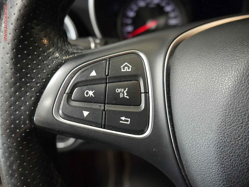Mercedes-Benz Třídy C (2018) 2.2CDi C220, 2.maj, AT, navi - fotka 16 z 22
