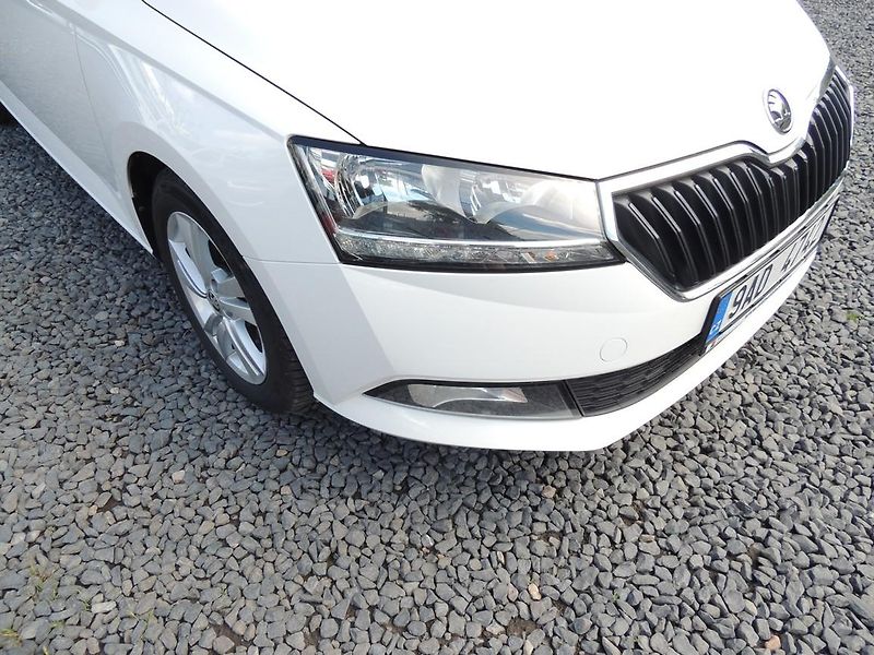Škoda Fabia (2022) 1.0TSi,70kw,Tour,výbava,ČR1maj - fotka 11 z 51