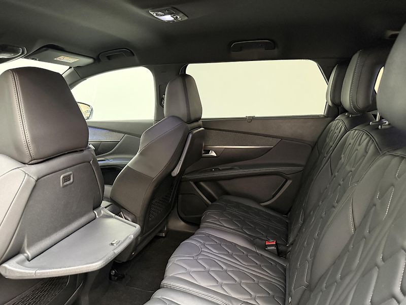 Peugeot 5008 ALLURE PACK 1.5 BlueHDi 130 S& - fotka 11 z 12