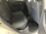 Renault Captur 0.9 TCe ČR 1.MAJ  REZERVACE  - náhled 16