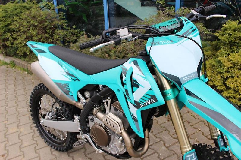 Kove (2026) MX 250 R 2026 SKLADEM - fotka 3 z 11