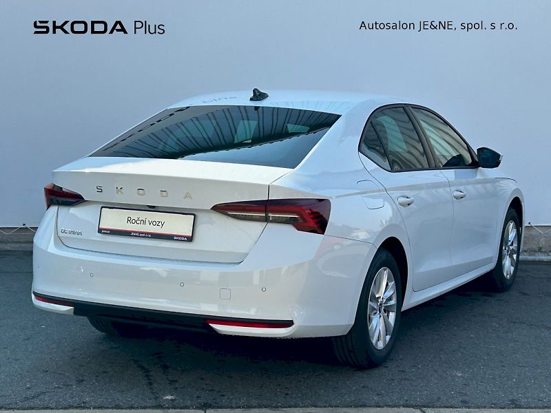 Škoda Octavia (2025) Selection 1.5 TSI 85 kW - fotka 2 z 31