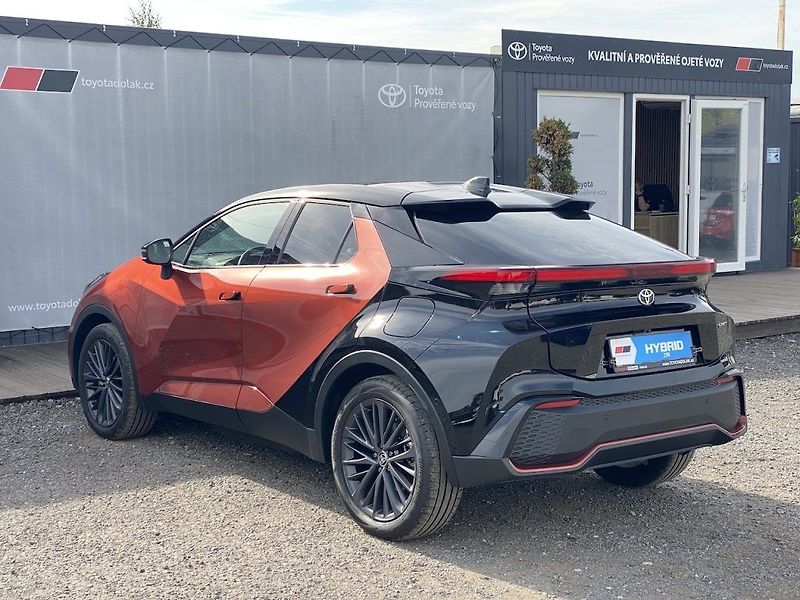 Toyota C-HR 2.0Plug-in, ČR, Tokyo Edition - fotka 5 z 22