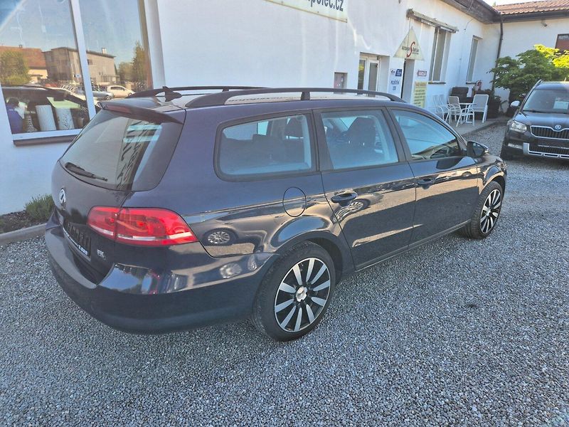 Volkswagen Passat (2011) 1.4 TSI Navi, Rozvody,oleje - fotka 4 z 27