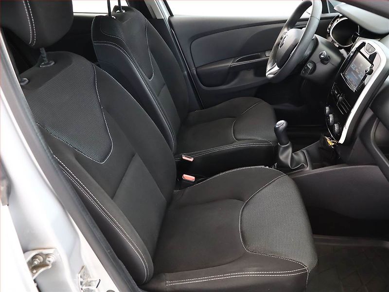 Renault Clio (2016) 1.2 16V, ČR,1.maj, Navi - fotka 7 z 16