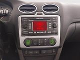 Ford Focus (2005) 1.6 TDCi, po STK, Tažné, Klima - náhled 12