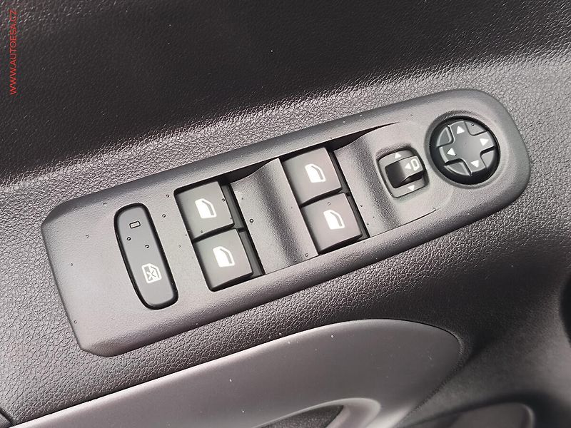 Toyota ProAce City Verso (2022) 1.5D-4D, 1.maj,ČR, Family - fotka 21 z 24