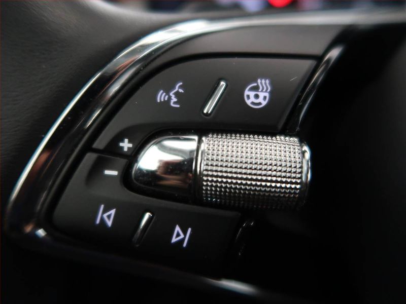 Škoda Kamiq (2022) Style 1.0 TSI - fotka 15 z 16