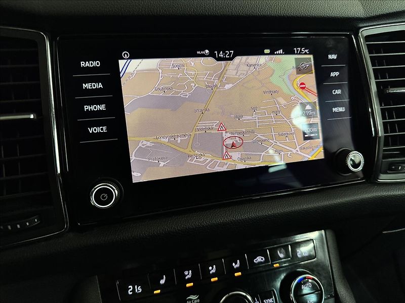 Škoda Kodiaq 1.5TSI Virtual Style LED - fotka 20 z 40