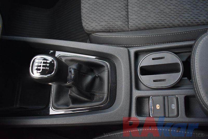 Škoda Octavia (2020) Style 2,0 TDI - fotka 18 z 41