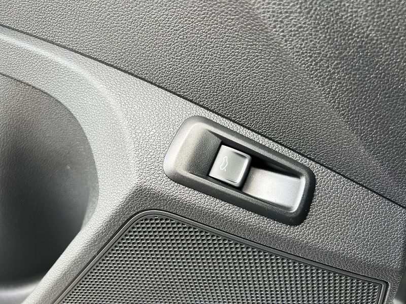 Škoda Scala Selection 1.0TSi DSG KAMERA ČR - fotka 12 z 45