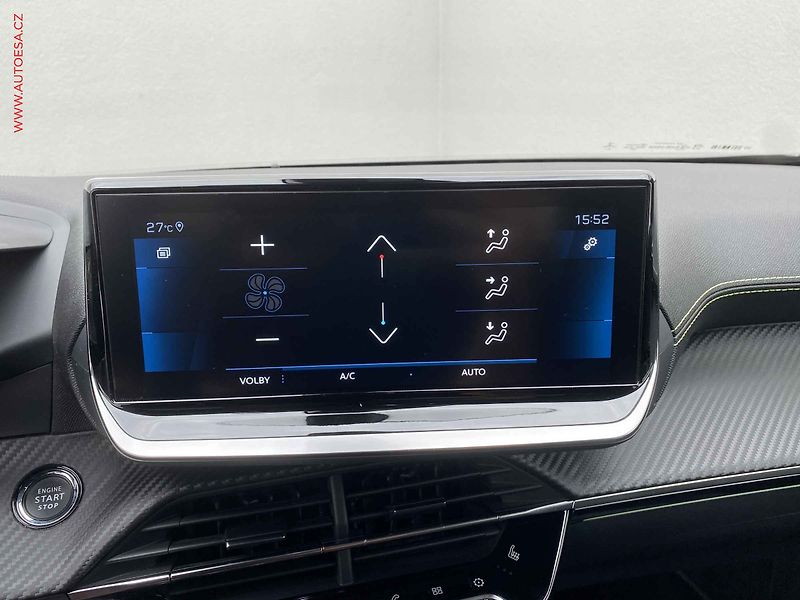 Peugeot 2008 (2022) 1.2 PT, GT, AT, LED, panor - fotka 18 z 18