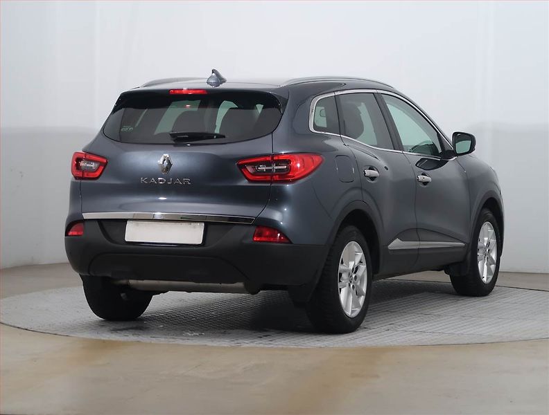 Renault Kadjar (2017) 1.2 TCe, Automat, ČR,1.maj - fotka 5 z 20