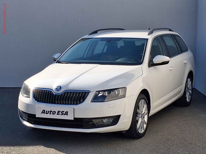 Škoda Octavia (2013) 1.6 TDi, Elegance, DSG, TZ - fotka 3 z 17