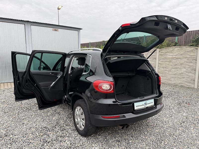 Volkswagen Tiguan 140PS 4x4 DSG PANORAMA - fotka 133 z 158