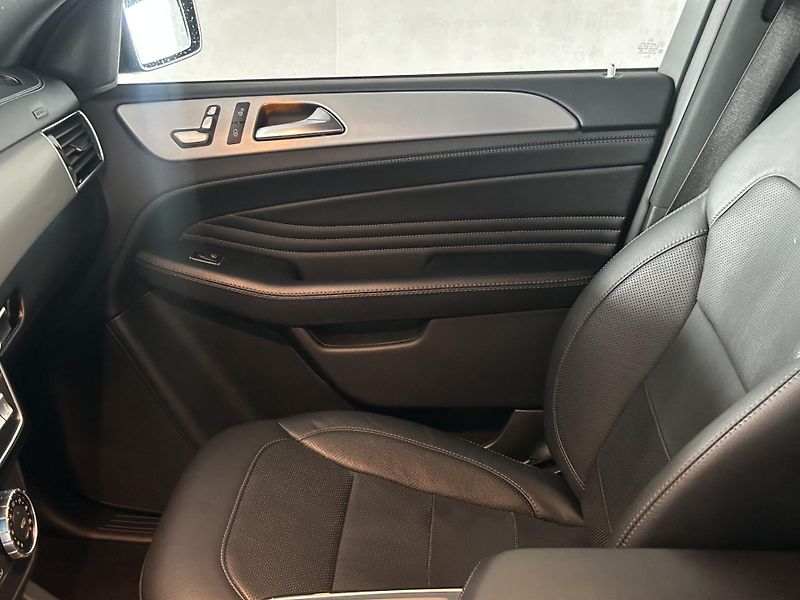 Mercedes-Benz GLE (2019) 400 4M coupé - fotka 20 z 33