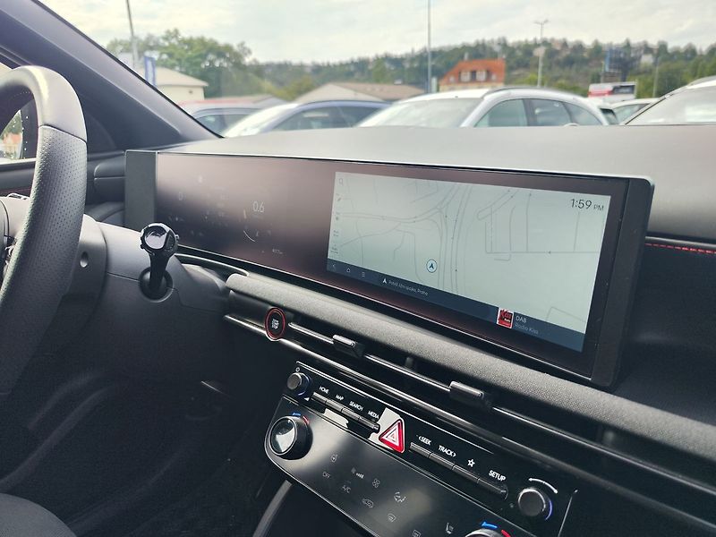 Hyundai Tucson 1.6 T-GDI/118kW N-Line - fotka 17 z 35