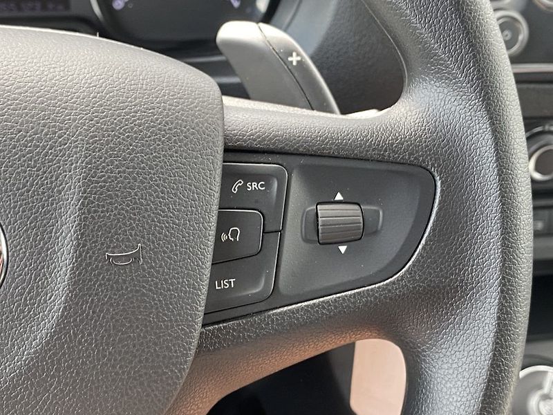 Toyota ProAce 2.0D, ČR, Active L2, DPH - fotka 15 z 24