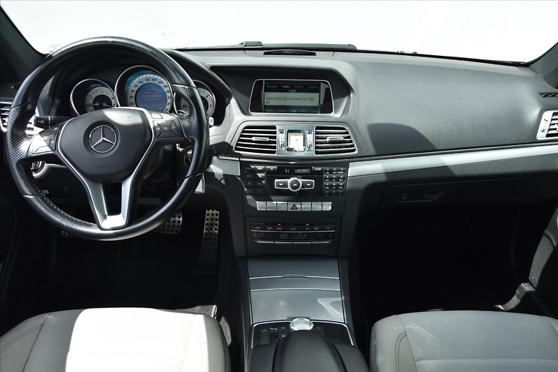 Mercedes-Benz Třídy E 220 CDI COUPE LED ČR - fotka 13 z 24