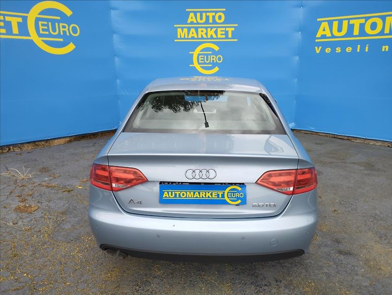 Audi A4 2,0 105KW - fotka 5 z 17