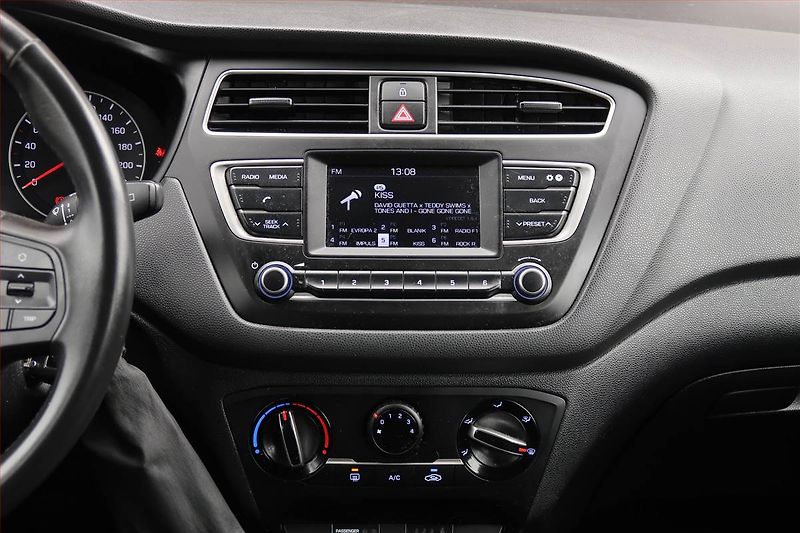 Hyundai i20 (2019) 1.2, ČR,1.maj, Serv.kniha - fotka 12 z 15