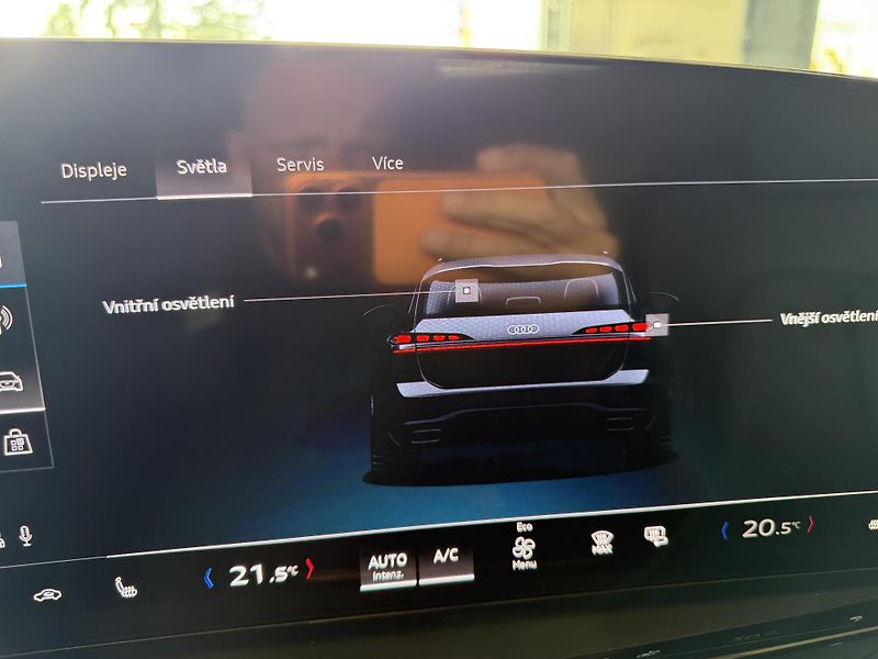 Audi A6 (2026) 150kW STR 4X4 S-LINE 3D R21!!! - fotka 44 z 46