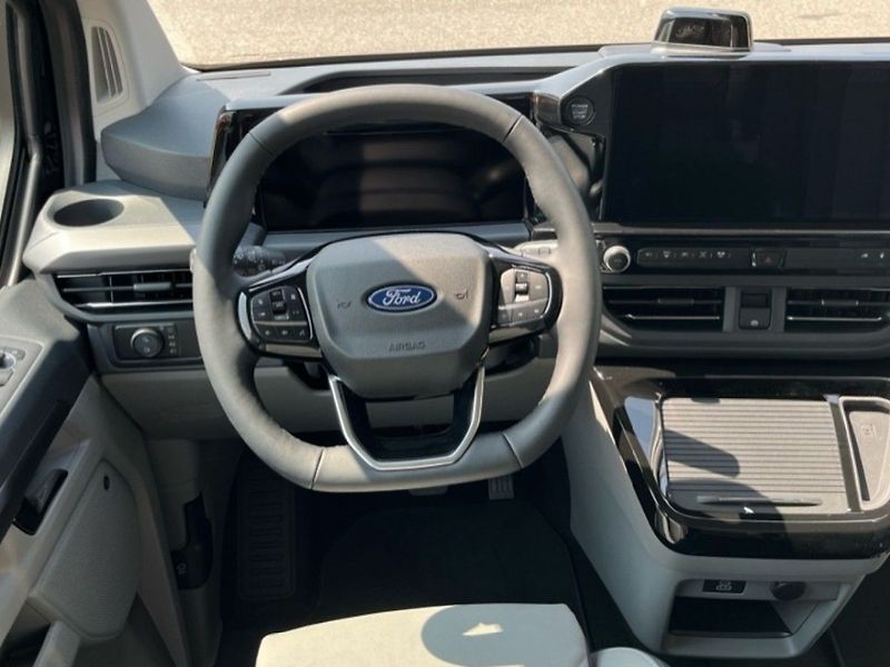 Ford Tourneo Custom 2.0D,125KW, CZ, DPH,1. MAJ - fotka 8 z 35