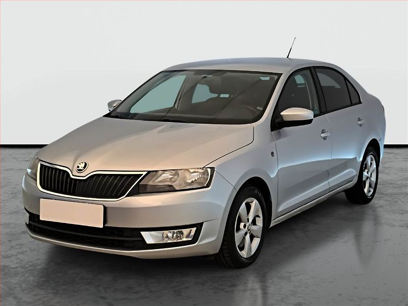 Škoda Rapid (2013) 1.2 TSI, Serv.kniha - fotka 2 z 13
