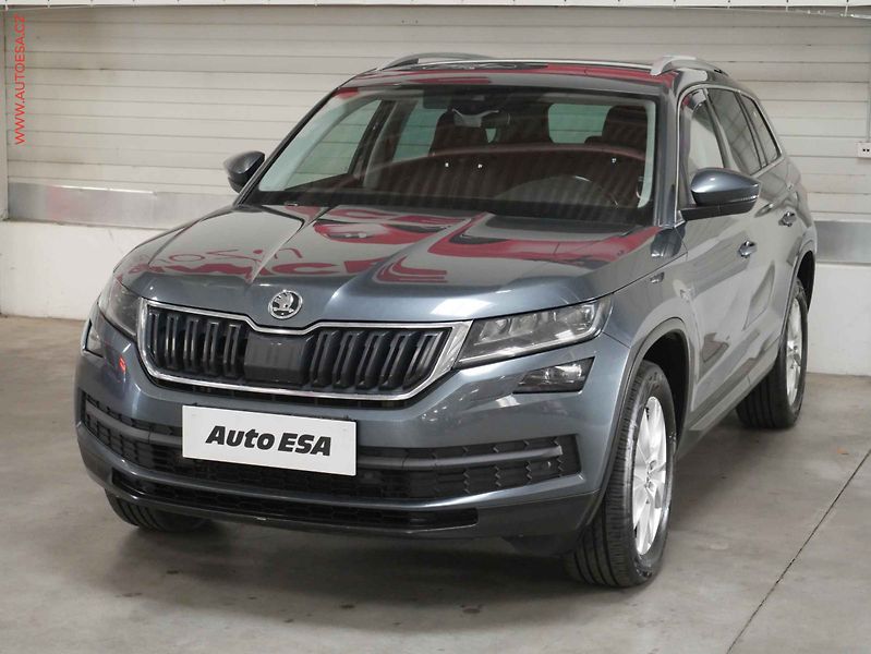 Škoda Kodiaq (2018) 2.0 TDi 4x4, Style, DSG, TZ - fotka 3 z 22