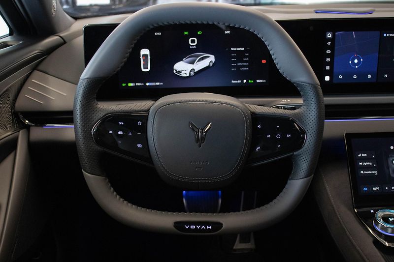 Voyah PASSION (2025) PHEV 4x4 - fotka 8 z 18
