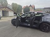 Tesla Model Y RWD 220kw TZ SOH 93,6 % - náhled 13