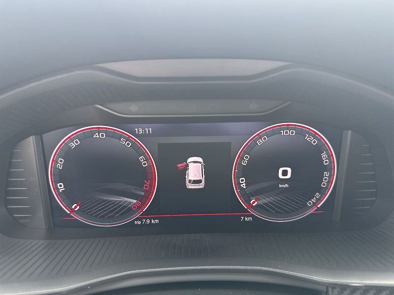 Škoda Kamiq (2026) 1.0 TSI DSG Monte Carlo - fotka 6 z 32