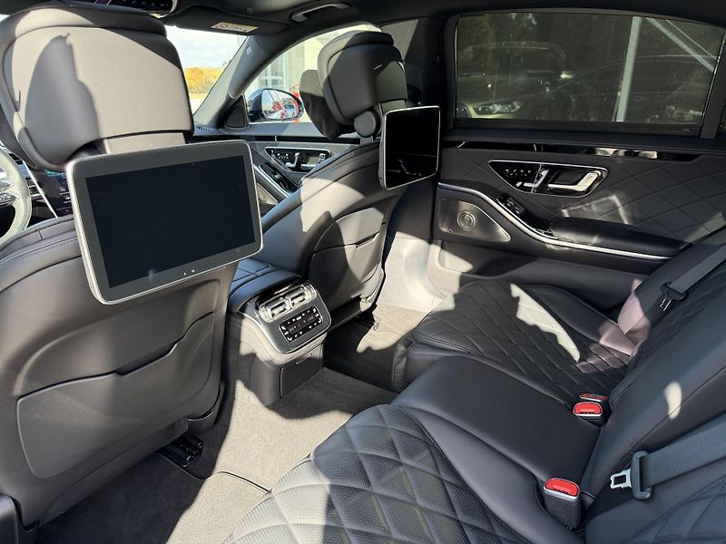 Mercedes-Benz Třídy S (2025) S450d 270kW AMG LONG TV NT R21 - fotka 22 z 50