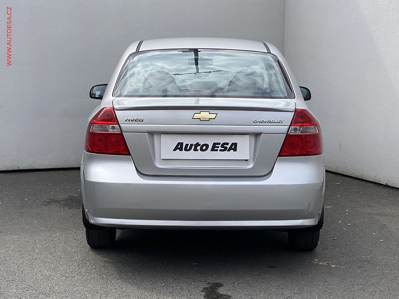 Chevrolet Aveo (2008) 1.2 i, ČR, STK4/28 - fotka 5 z 15